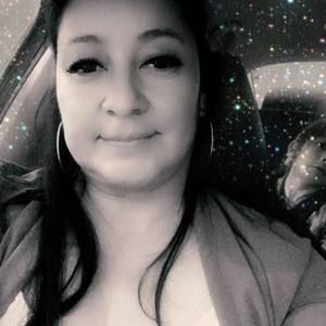 Meet your Posher, Elisa